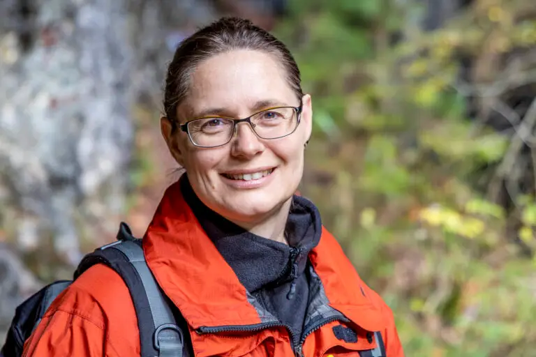 Seelenkraft bietet dir ThetaHealing® | Chakrenharmonisierung | Energieflüsse harmonisieren | energetische Hausreinigung | Tierkommunikation | antivirale Ernährung und vieles mehr